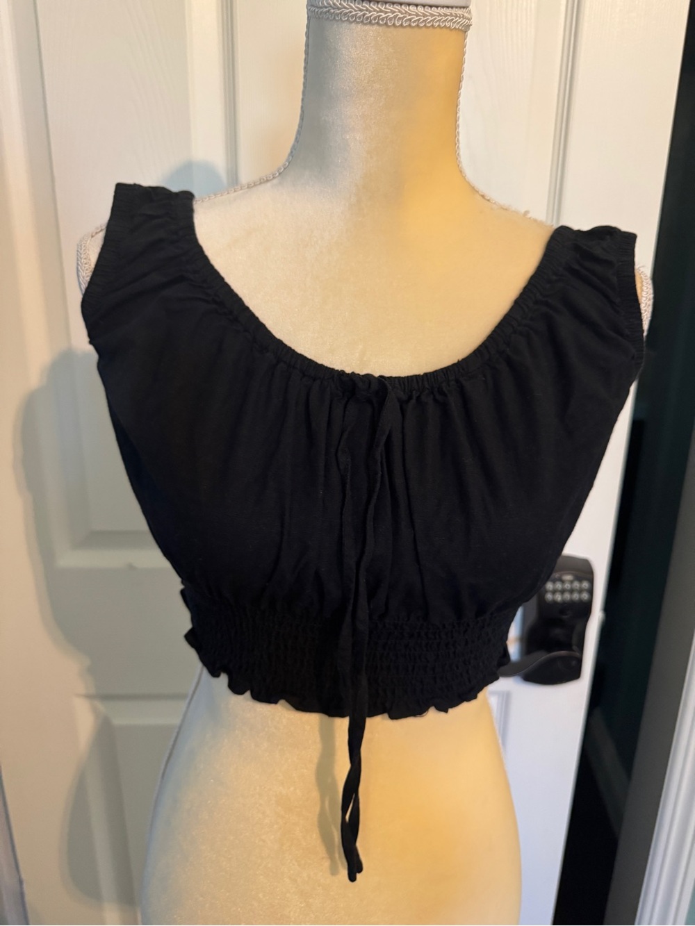 Brandy Melville Black Ruched Tie Front Crop Tank Top